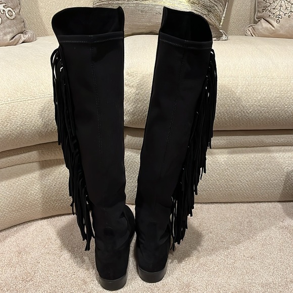 Stuart Weitzman OTK Boots 50/50 Mane Fringe Black Suede Low Flat 10 Med - Picture 2 of 11